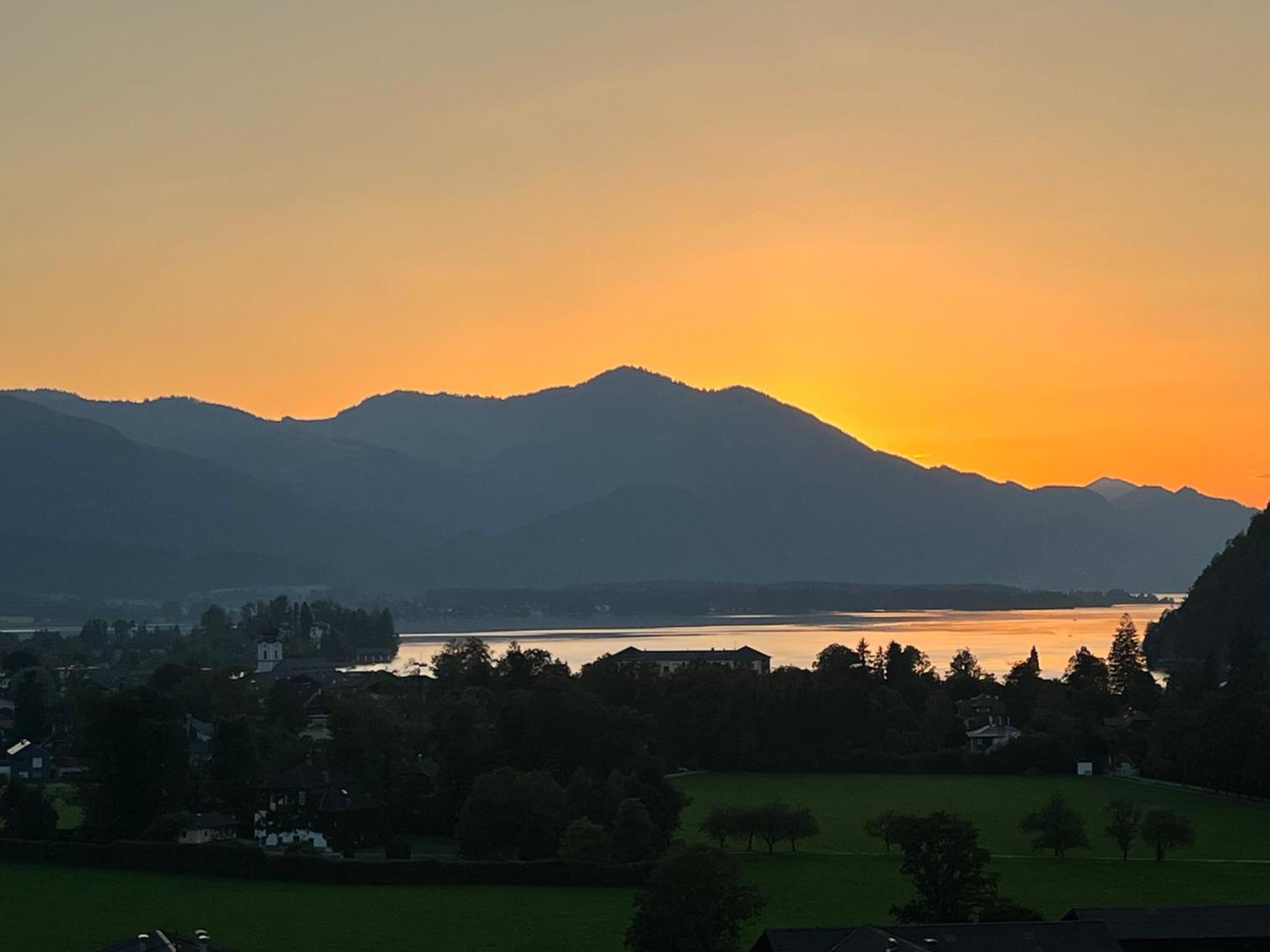 Apartment Sunset Am Wolfgangsee Strobl Exteriör bild